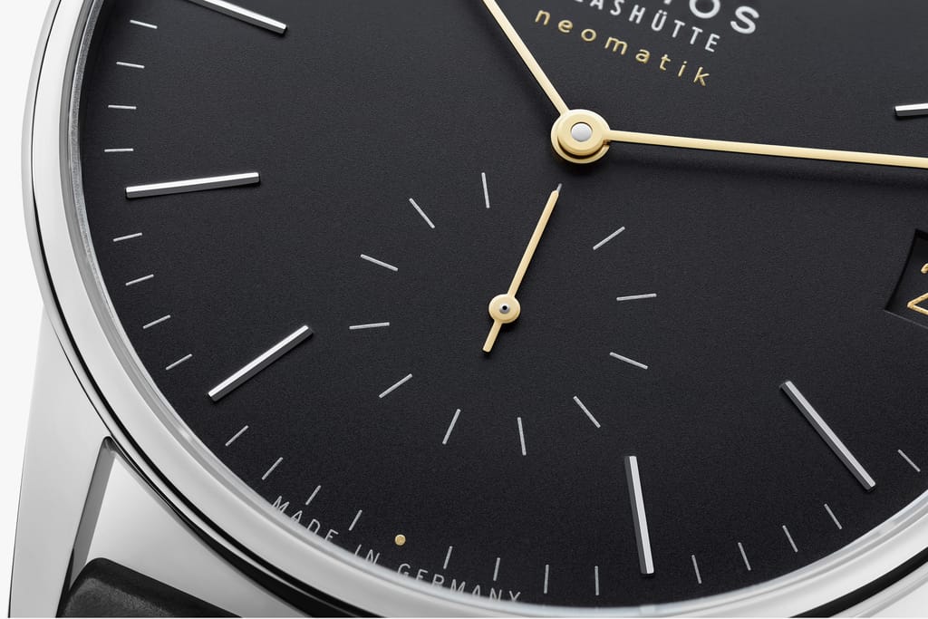 Orion neomatik 41 date new black – NOMOS Glashütte