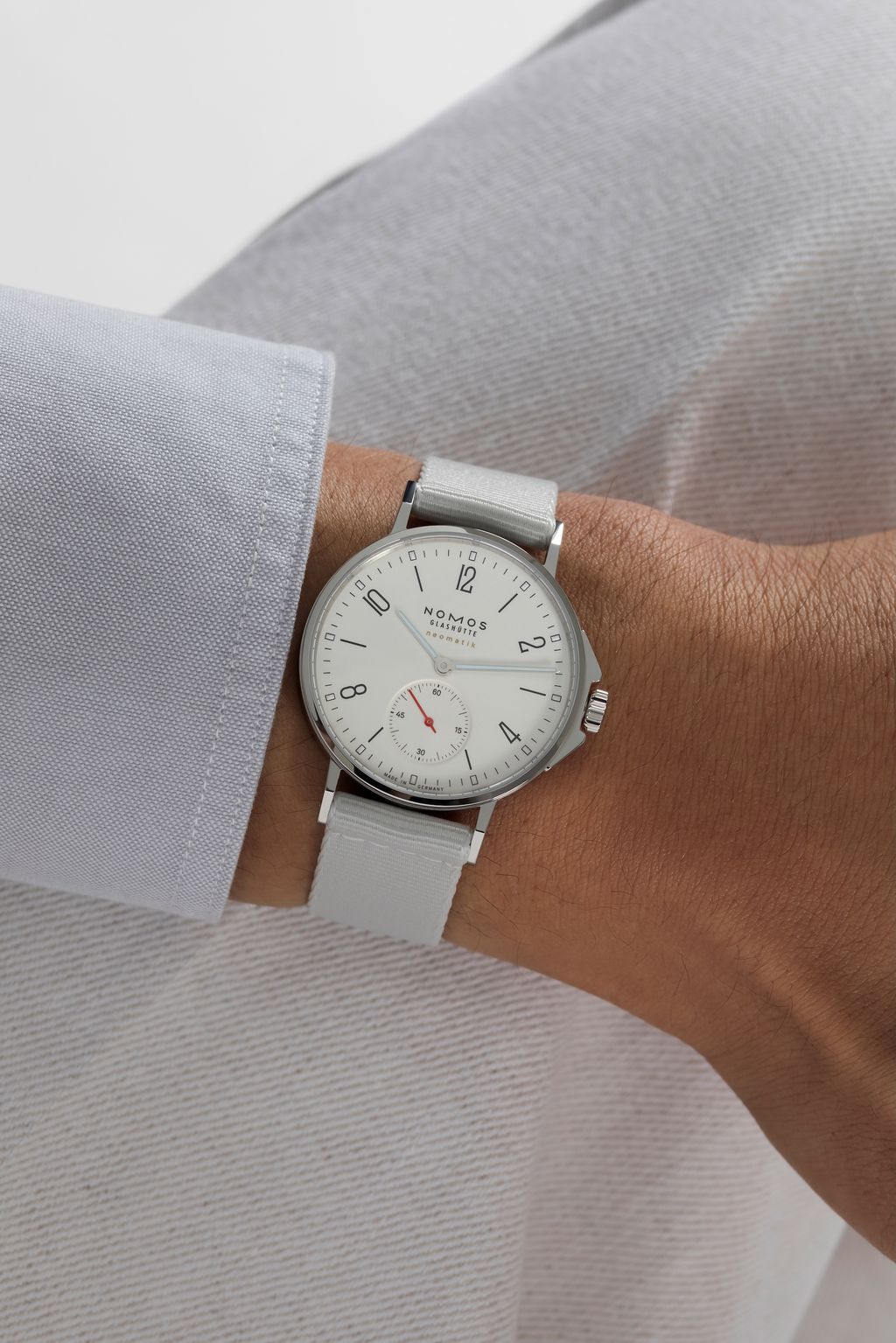 アホイ ネオマティック – NOMOS Glashütte