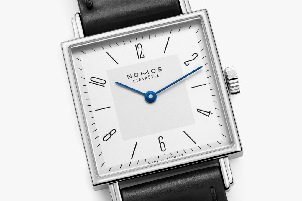 テトラ27 デュオ – NOMOS Glashütte