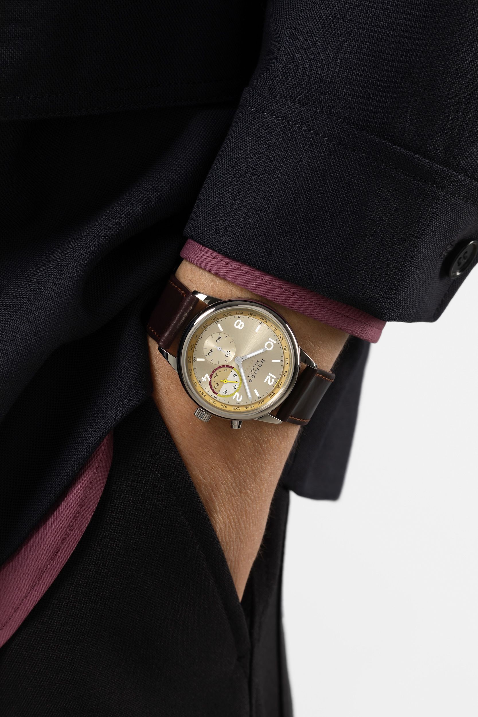 クラブスポーツ ネオマティック 世界時間 夢想 – NOMOS Glashütte