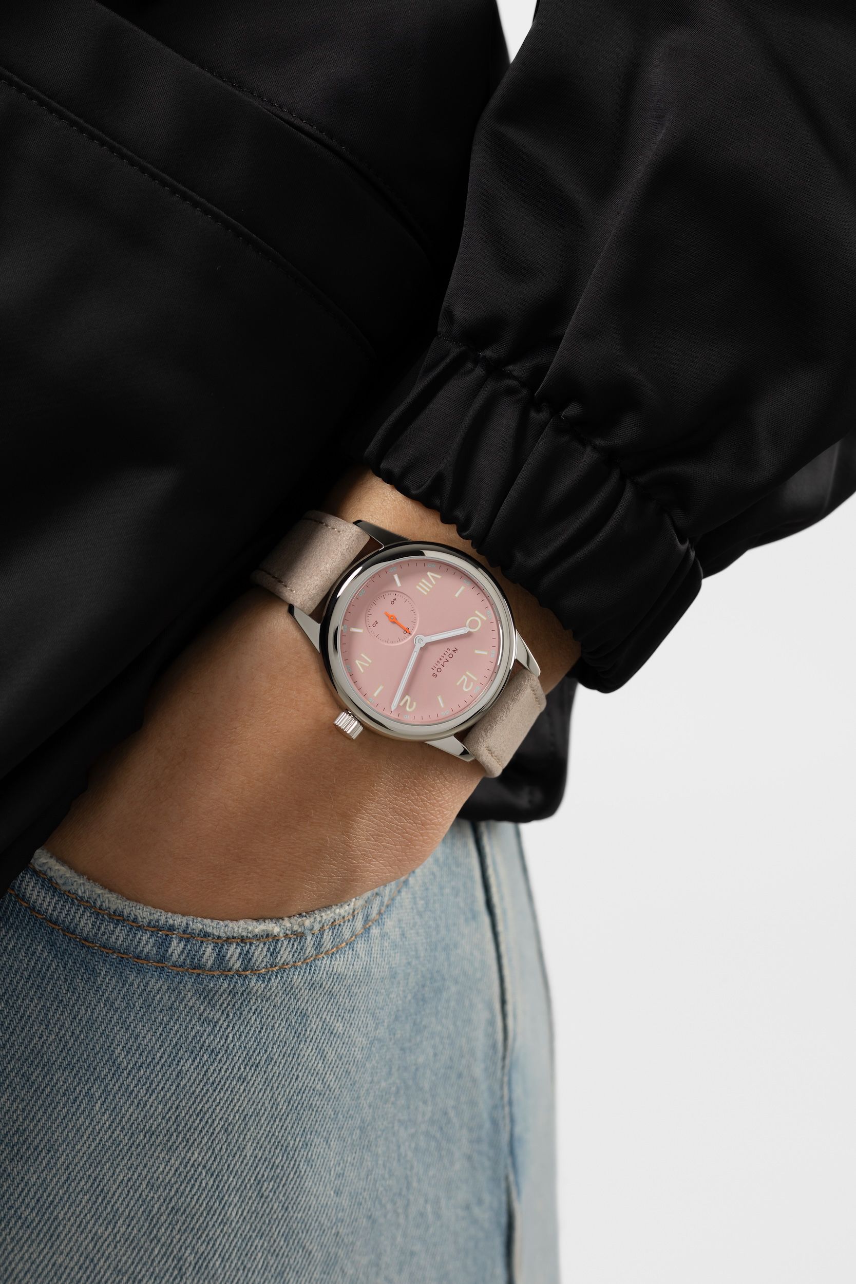 クラブ キャンパス フルローズ – NOMOS Glashütte