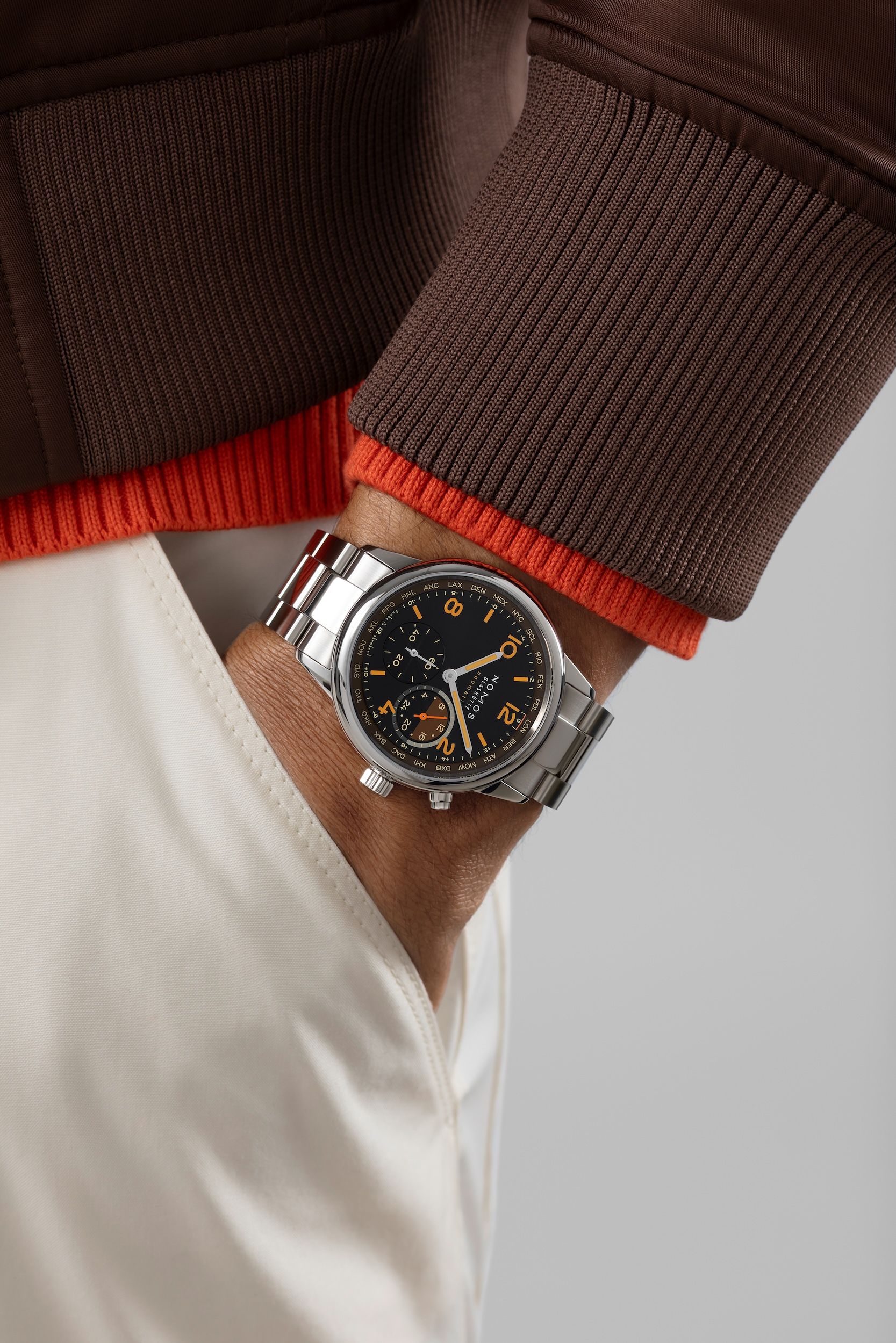 Club Sport neomatik Worldtimer Grid – NOMOS Glashütte