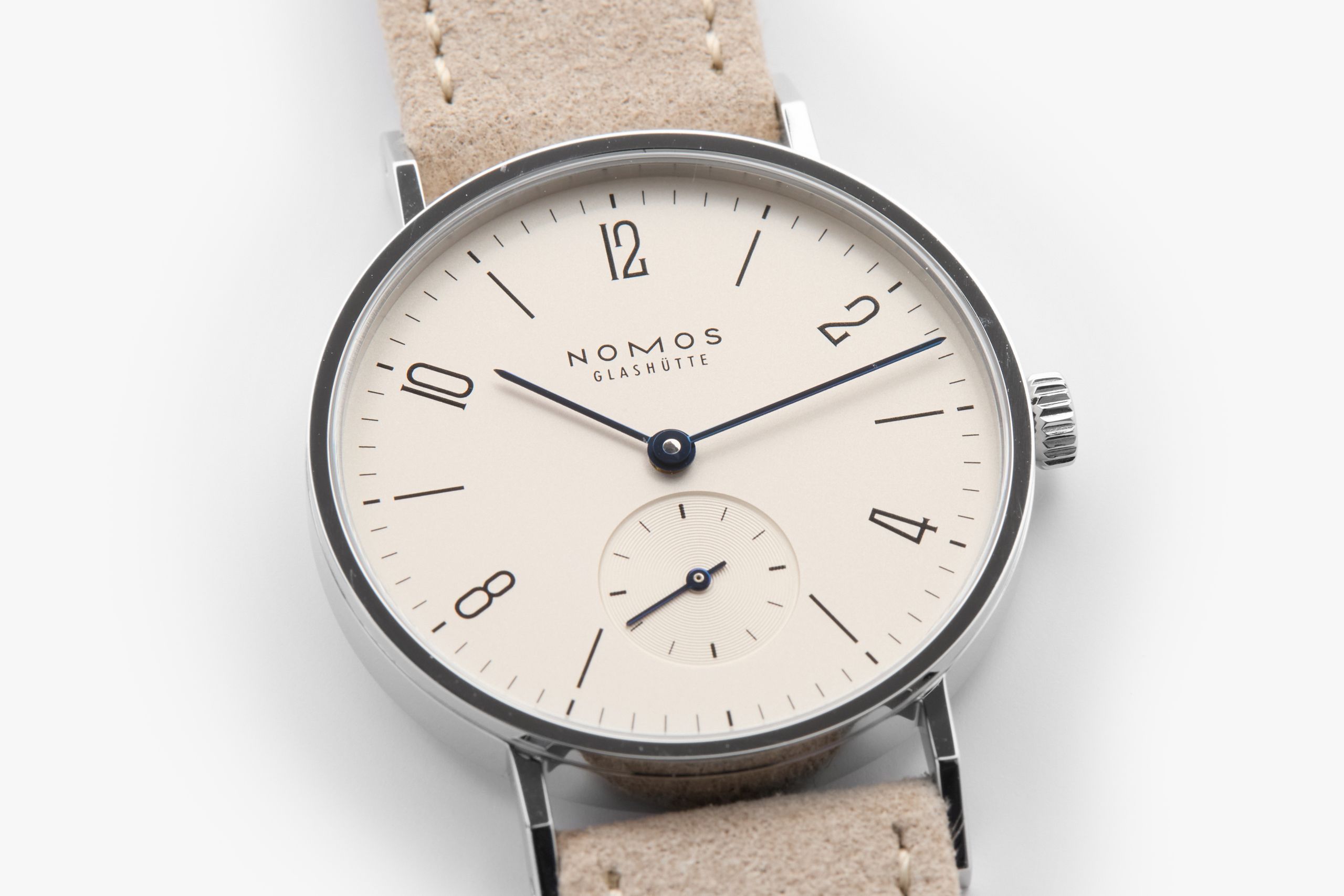 タンジェント 33 – NOMOS Glashütte
