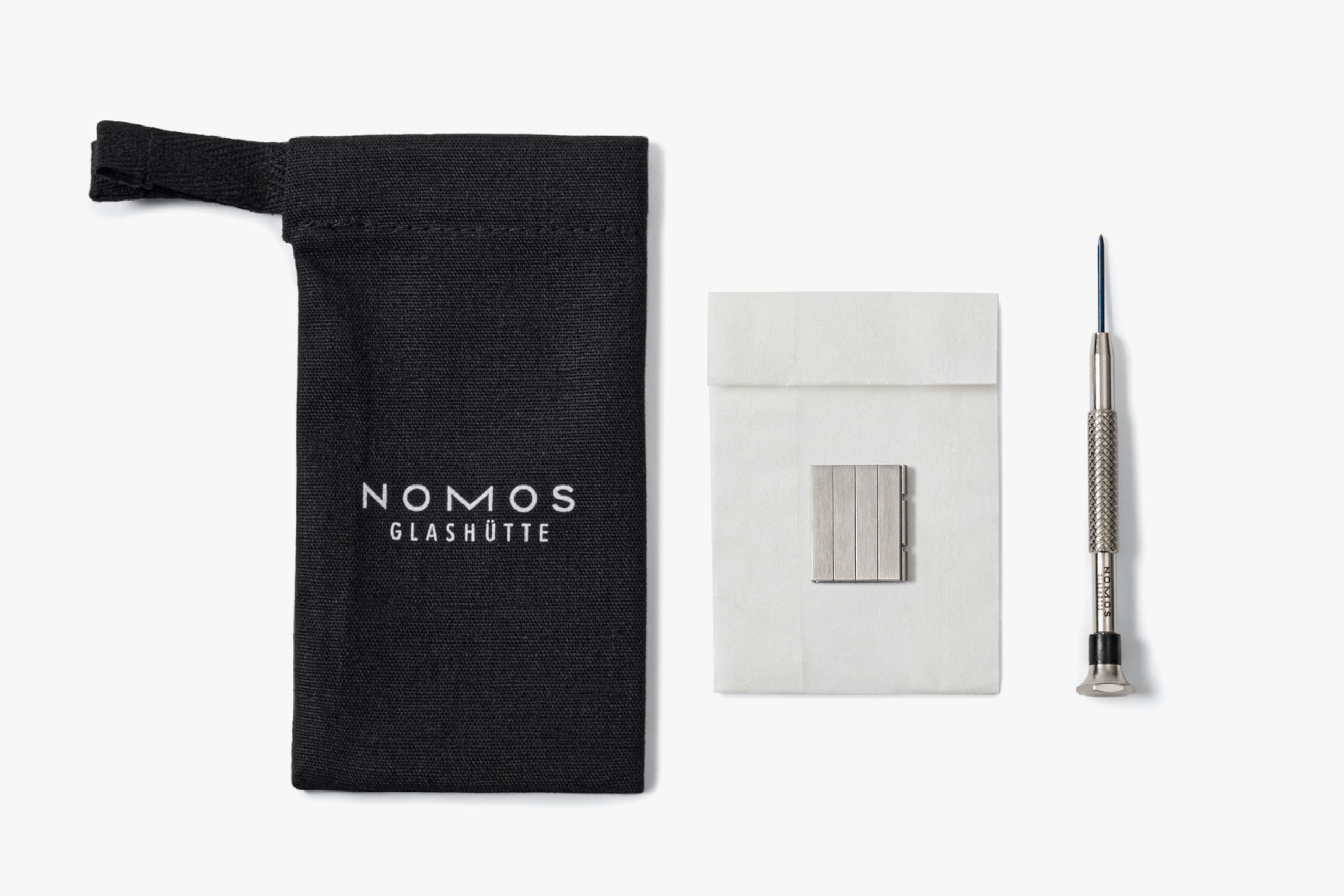 スポーツ・メタルストラップ用調節セット（18 mm） — NOMOS Glashütte