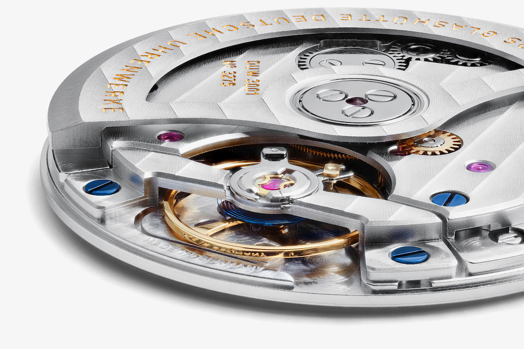 Nomos Calibre Alpha 2024 favors