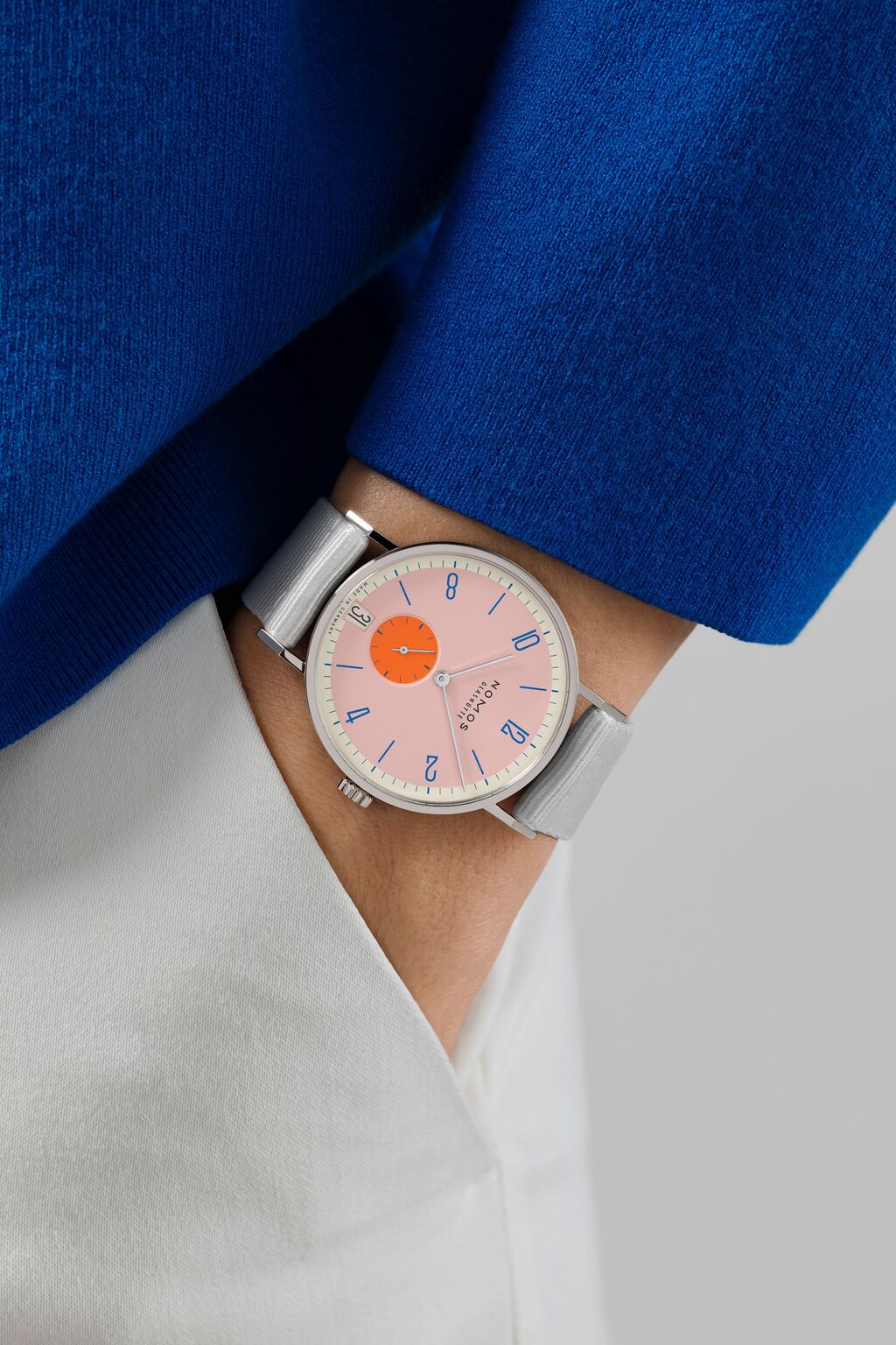 Nomos metro 38 datum store