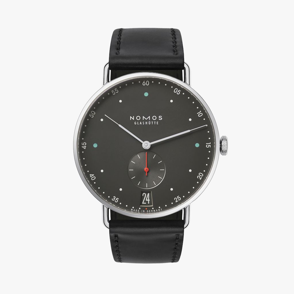 Nomos 422 sale