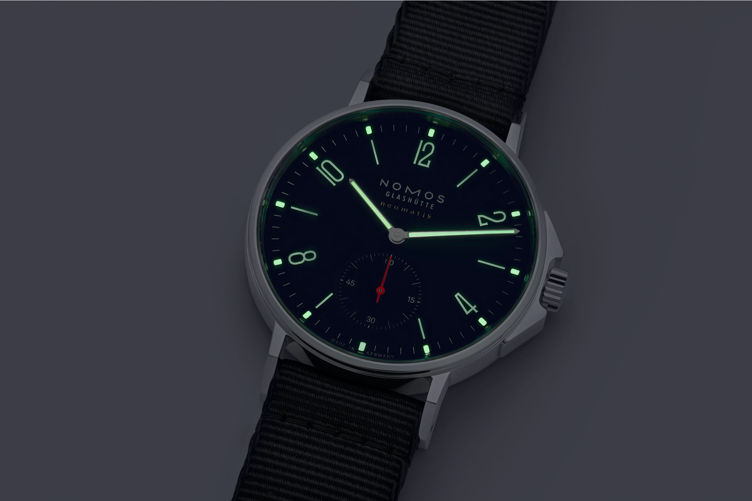 Ahoi neomatik Atlantic — NOMOS Glashütte