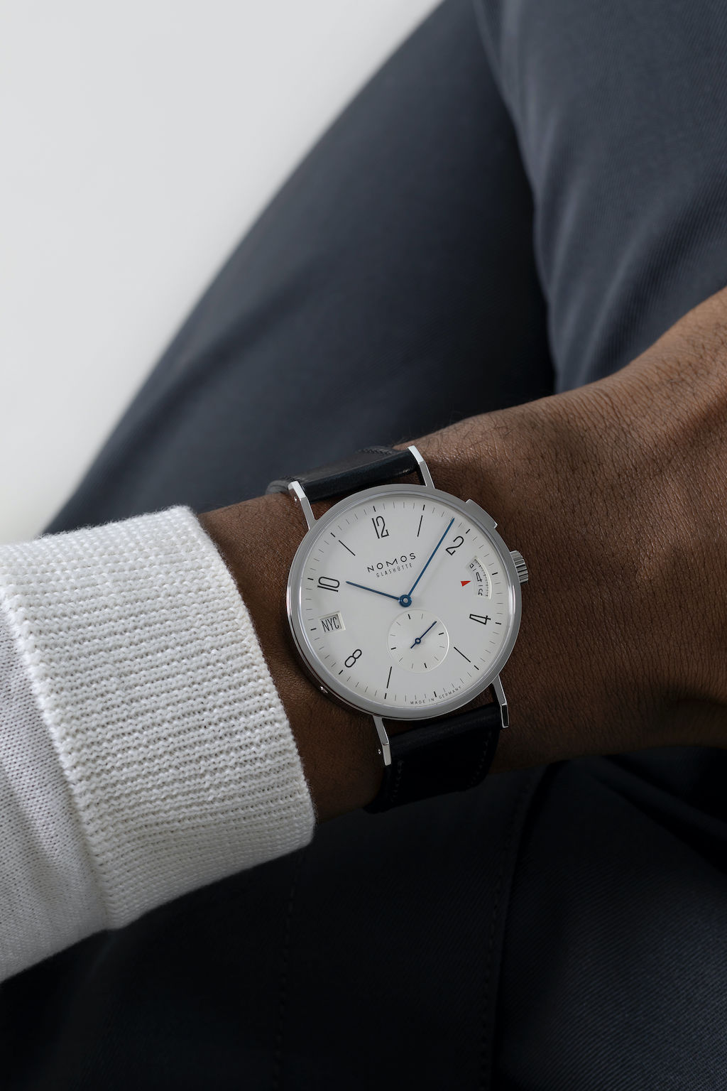 Tangomat GMT NOMOS Glash tte