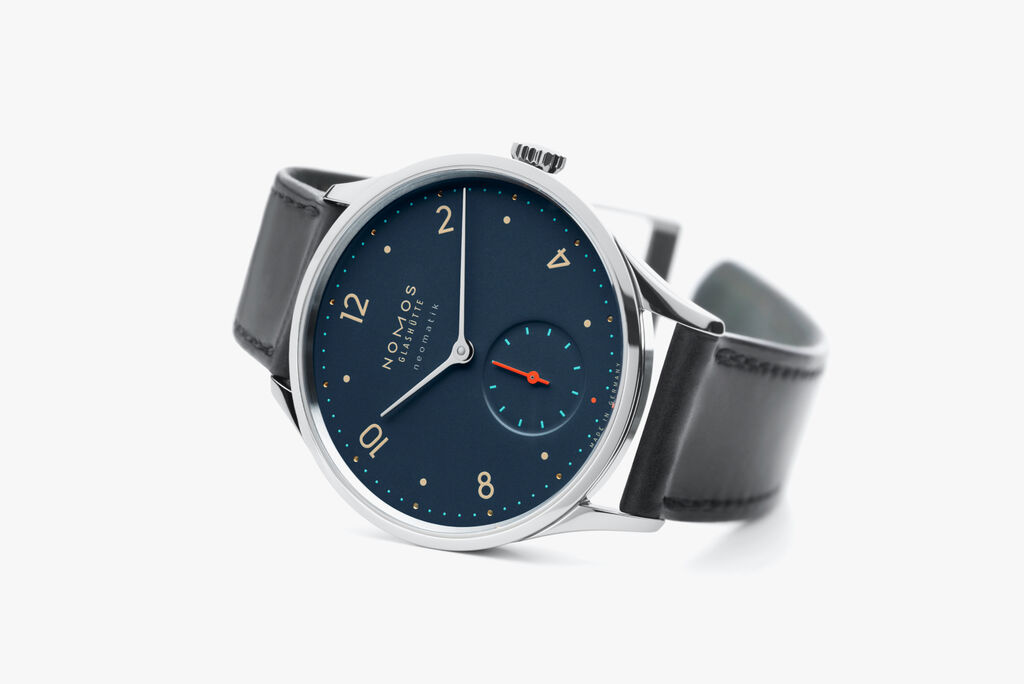 Nomos 2025 minimatik review