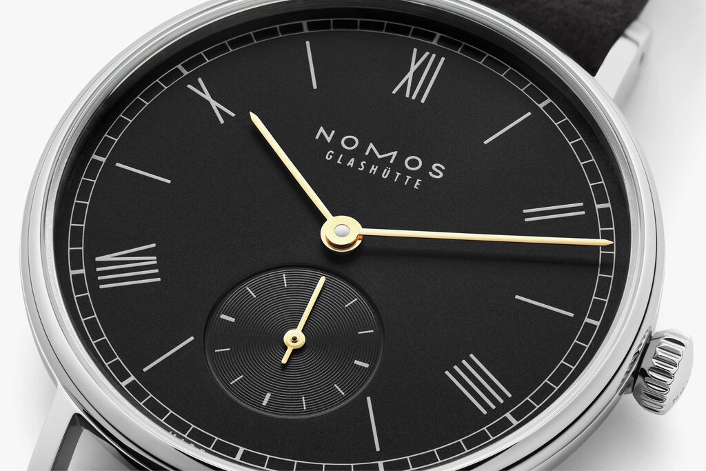 【送料無料（一部地域を除く）】 33 ラドウィッグ ノワール Glashütte NOMOS — 時計