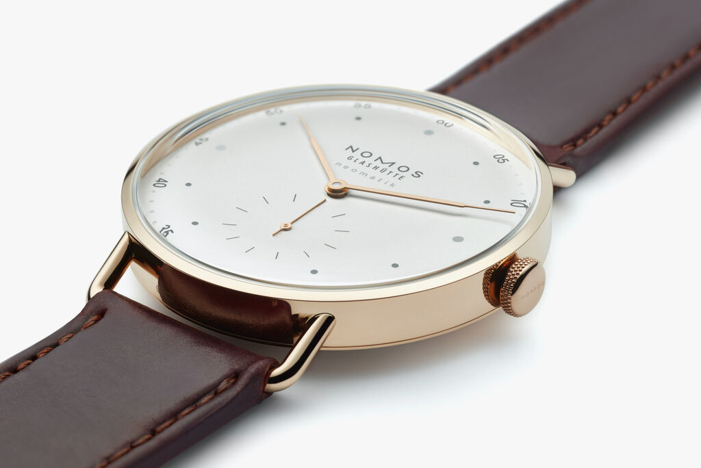 Nomos metro clearance 39