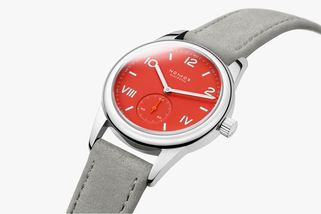 Club Campus nonstop red — NOMOS Glashütte