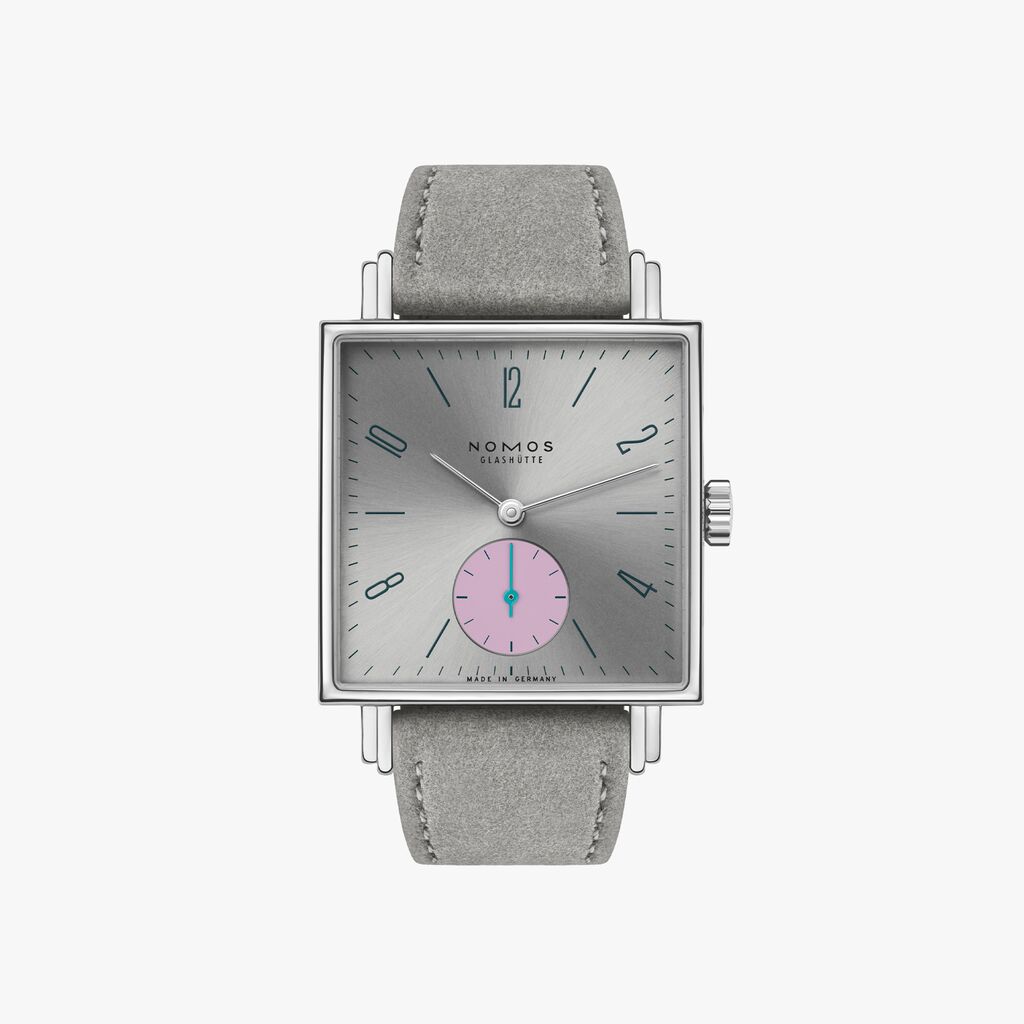 https://cdn.nomos-glashuette.com/media/image/a5/dd/eb/1024xauto-q80-bg238238238/0427_0477_Tetra_Die_Unerreichbare-2d-front-masked_1.jpg