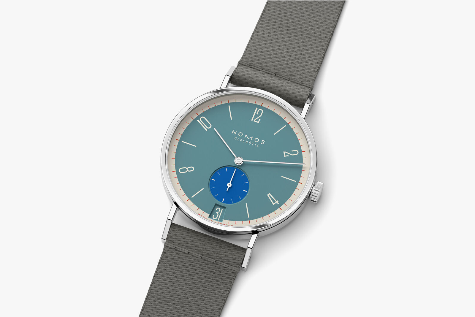 Tangente 38 date Super Sardine — NOMOS Glashütte