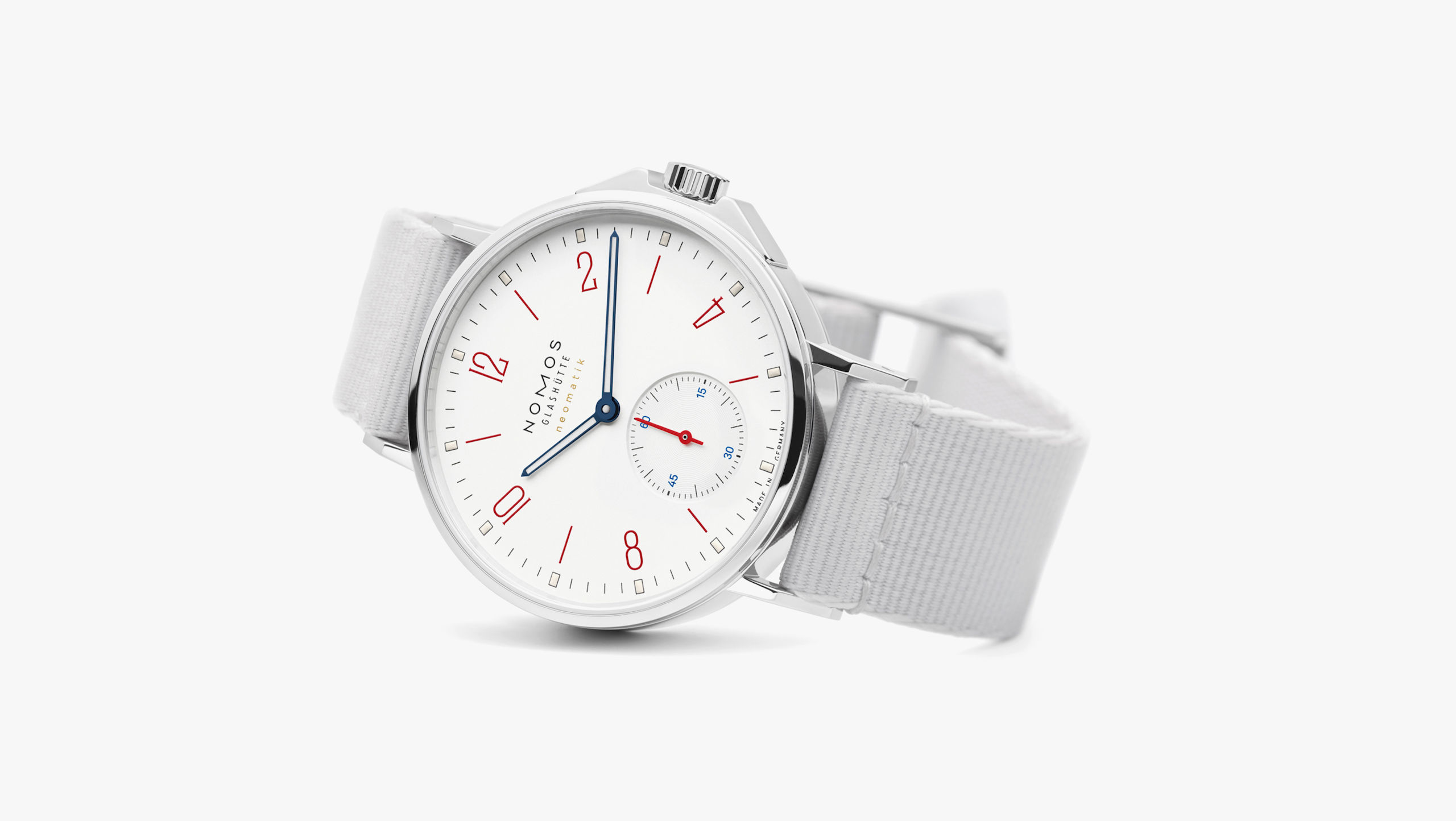 Ahoi Neomatik Siren White Nomos Glashutte