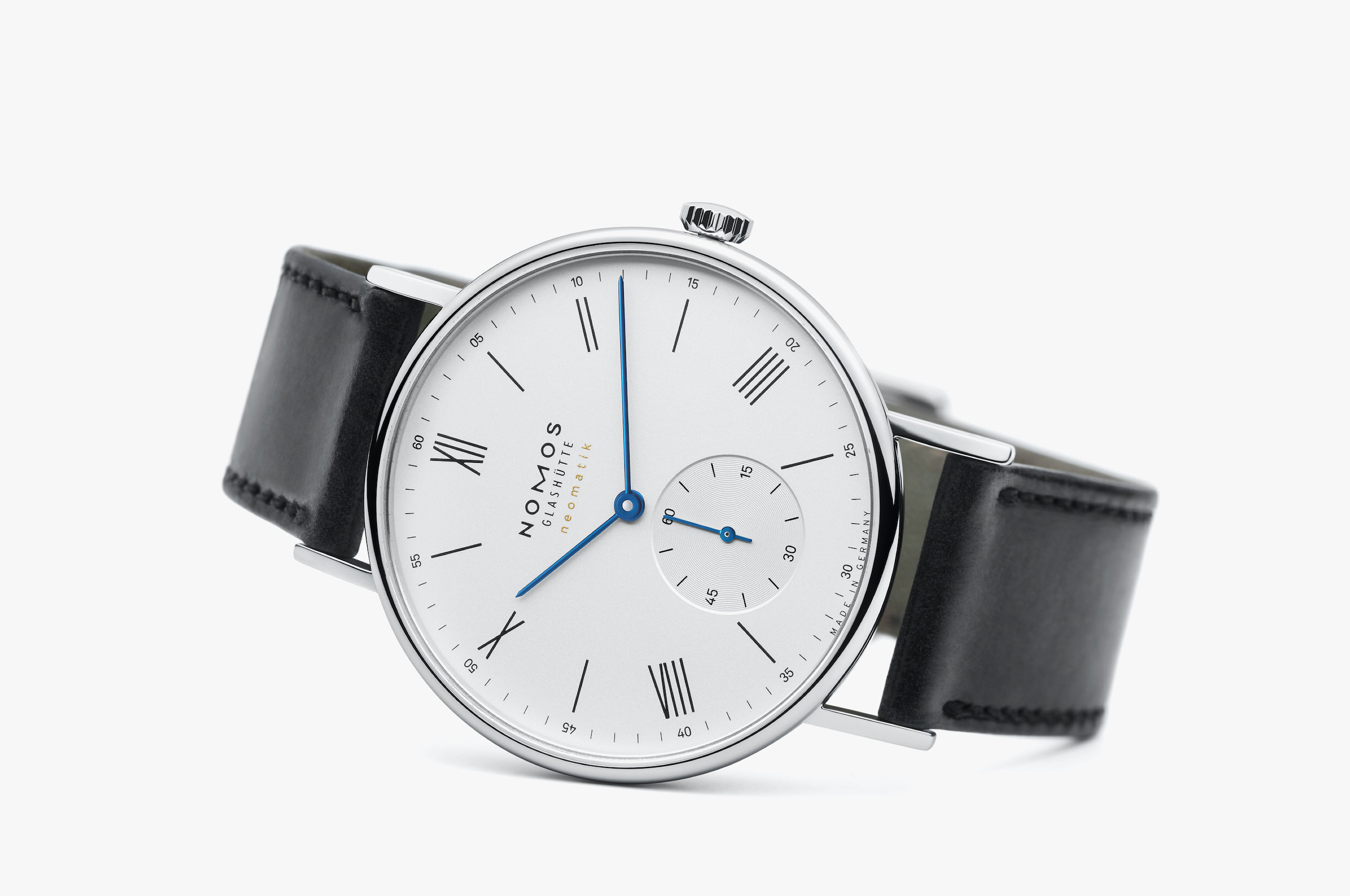 Nomos hotsell ludwig 201