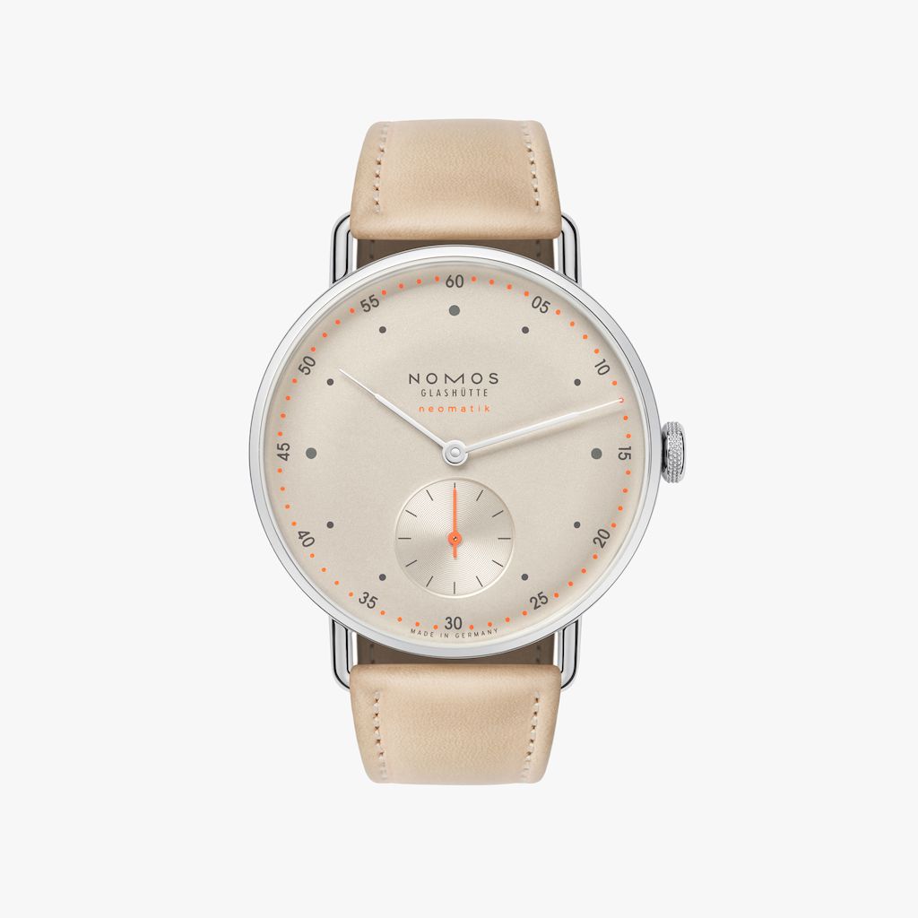 Metro neomatik champagne 1st edition