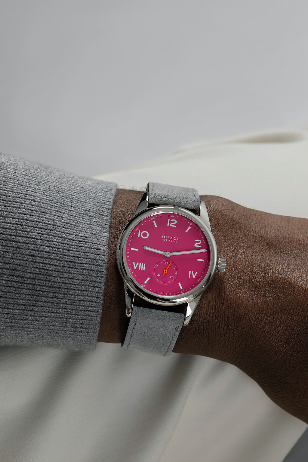 Nomos club sale campus 38 night