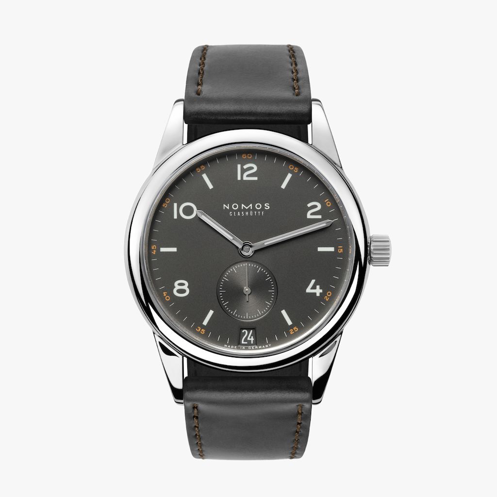 Club date dark – refurbished