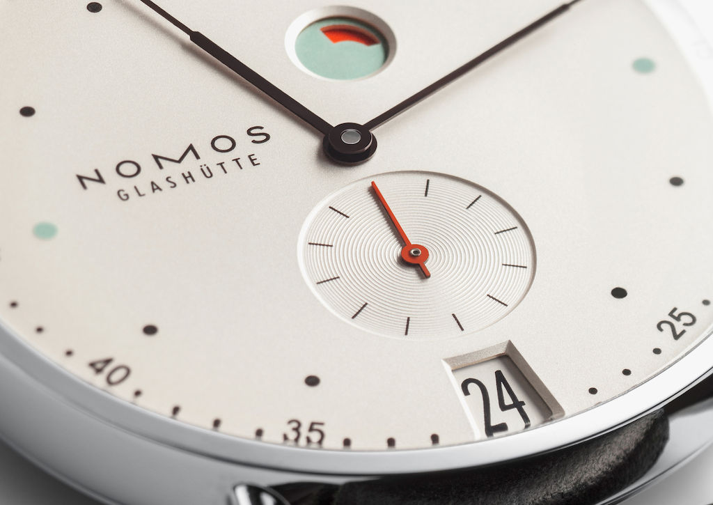 Metro date power reserve NOMOS Glashutte