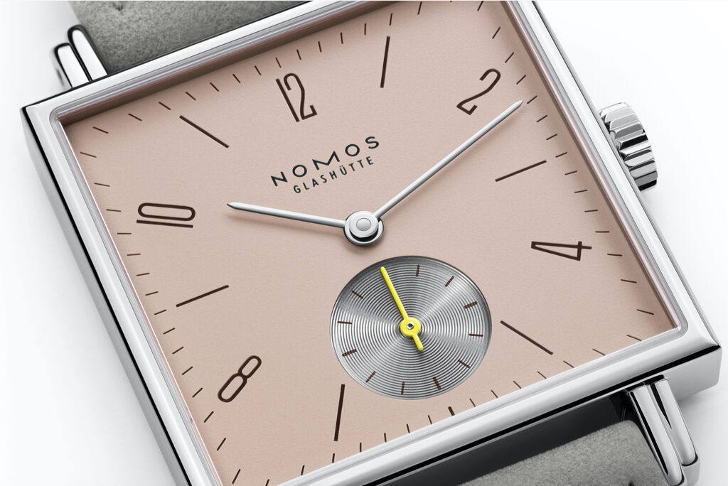 Nomos tetra on discount wrist