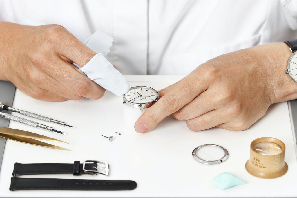 Glass Polishing - Watch Repairs Help & Advice - Watch Repair Talk