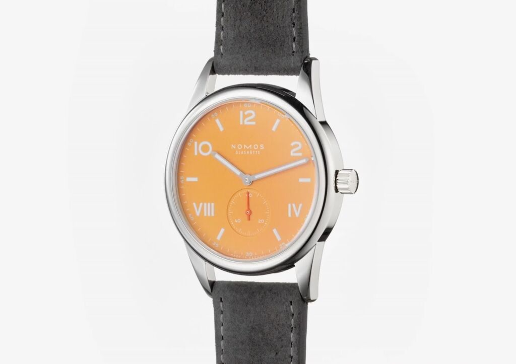Nomos club campus 38 night store