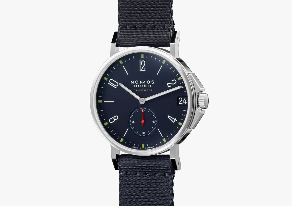 Nomos Glashuette Ahoi Neomatik 38mm Date Men s Watch Atlantic Blue
